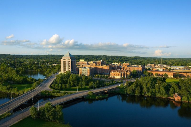 Best Tub To Shower Conversion pros in Greendale, WI